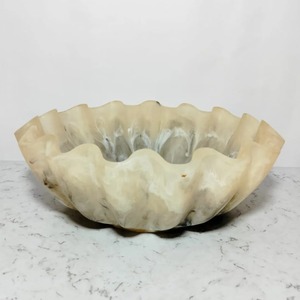 Frutero Largo de Resina Color Marfil, Estilo Minimalista, con Acabado Liso, Centro de Mesa Decorativo Moderno para Cocina y Comedor - Product Image 3