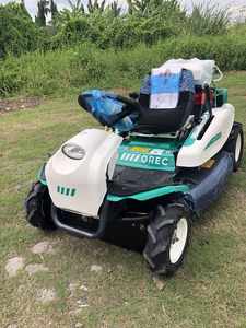 Cortacésped Comercial Orec RM83G Rabbit Ride-On, Tractor de Jardín de Alta Eficiencia, Motor Duradero para Corte Entre Hileras, Fabricado en Francia - Product Image 3