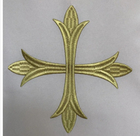 Robe de prêtre personnalisée à manches longues en polyester brodé, uniforme de style européen de haute qualité, service OEM, fabricant