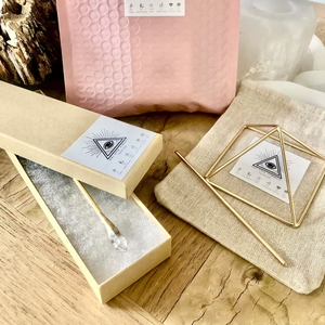 pirámide de cobre, meditación, energía, sanación, chakra, yoga, reiki, orgón, terapia con cristales, bienestar, atención plena, zen, equilibrio, relajación - Product Image 1