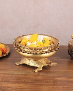 Candelabro de Metal de Diseño con Arreglo de Velas para Centro de Mesa de Boda y Decoración de Iluminación Romántica - Product Image 1