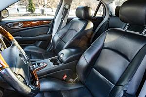 Voitures d'occasion Jaguar XJR Premium 2006 prêtes à l'exportation avec livraison rapide - Product Image 6