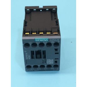 6 contactores Siemens 3RT2015-1BB41, 3R, 7A, AC3 - Equipos y piezas de semiconductores de confianza de la marca Global Legacy - Product Image 1