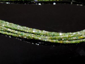 ลูกปัดเพชรธรรมชาติสีเขียวทรงลูกบาศก์เหลี่ยมเพชรพลอยขนาด 14 นิ้ว ร้อยเป็นเส้นสำหรับทำเครื่องประดับขายส่ง - Product Image 5