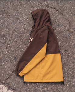 Chaqueta Cortavientos Impermeable para Hombre con Cremallera y Estampado de Letras Personalizado, Estilo Urbano con Capucha - Product Image 2