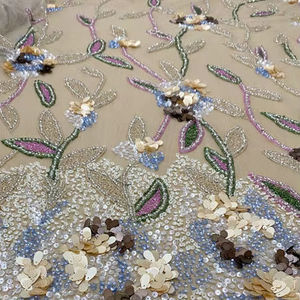 Exquisita Tela de Encaje Floral con Cuentas Hecha a Mano, Bordado 3D con Lentejuelas sobre Malla Suave Color Nude para Vestidos de Noche y Novia de Lujo - Product Image 1