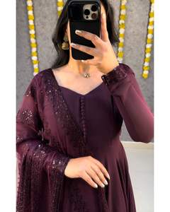 Vestidos Anarkali Tradicionales Indios de Material Georgette con Trabajo Sifli y Dupatta de Tela de Red para Bodas, Vestidos a Bajo Precio - Product Image 6