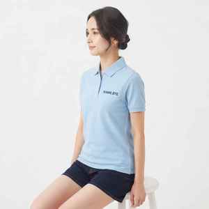 Polo en coton bleu clair pour femme Hawk Eye, manches courtes, décontracté, couleur unie, logo sur le devant, coton piqué - Product Image 4