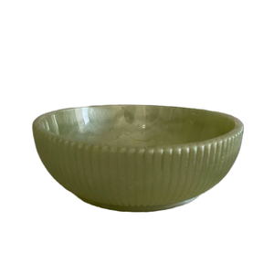 Plateau en résine polie vert menthe fait main, bol à salade durable pour table de cuisine, idéal pour les fêtes et la maison, écologique - Product Image 3