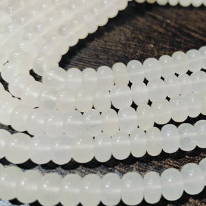 Perles rondes en quartz blanc naturel, lisses et simples, 8 mm - Product Image 1