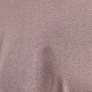 Camiseta Oversize Personalizada al por Mayor para Hombre, Estilo Casual con Peso de Tela de 180 Gramos y Diseño Liso - Product Image 5