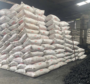 Carbón de Cáscara de Coco Negro de Forma Irregular para Barbacoa, Alto Contenido de Carbono, Bajo en Cenizas, Suministro de Vietnam - Product Image 4