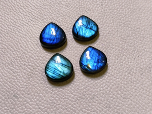 Cabochons de labradorite cœur lumineux, cristal scintillant, paire de pierres précieuses en vrac pour collier artisanal, bague, bijoux 18x18x6mm - Product Image 3