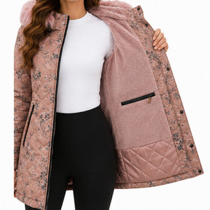Parka d'hiver à capuche pour femme, de qualité supérieure, avec col montant, extérieur coupe-vent et intérieur matelassé doux et confortable - Product Image 6