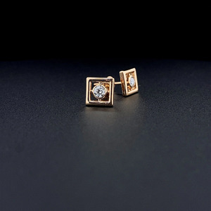 Pendientes de Diamantes Cuadrados Cultivados en Laboratorio en Oro Rosa - Product Image 5