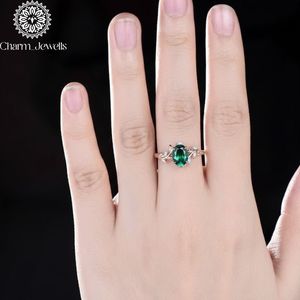Bague de fiançailles pour femme en argent plaqué or rose avec moissanite taille coussin et sertissage à griffes, motif végétal, style classique - Product Image 1