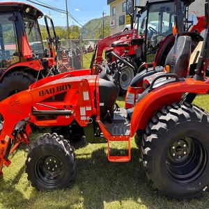 Mini Tractor Bad Boy para Operaciones Agrícolas Eficientes con Rendimiento del Motor Confiable y Características Versátiles para Trabajo Agrícola - Product Image 4