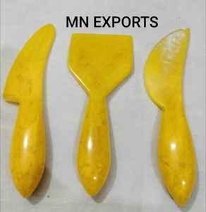 Cucharas de Resina Hechas a Mano, Servidores de Ensalada de la India para Venta al por Mayor, Utensilios de Resina Multicolor de MN EXPORTS - Product Image 5