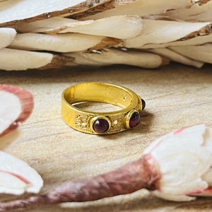 Top Choice <b>Garnet</b> <b>Rings</b> Tribal Brass Bands For Women 18k Gold Plated Boho Textured Eternity Jewelry For Wholesale/OEM/ODM - Product Image 3