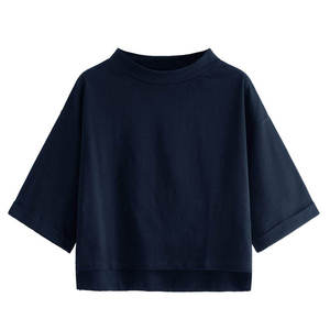 เสื้อครอปท็อปผู้หญิงขายส่ง เสื้อครอปท็อปผ้าฝ้ายออร์แกนิคเรียบง่าย แฟชั่นมินิมอล ผลิตจากโรงงานสำหรับผู้ซื้อในสหรัฐอเมริกา - Product Image 1