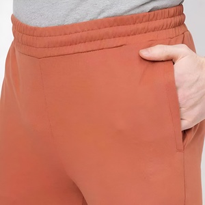 Pantalon de survêtement vintage personnalisé pour homme en coton molletonné, style streetwear, avec strass, confortable, pour le sport - Product Image 5