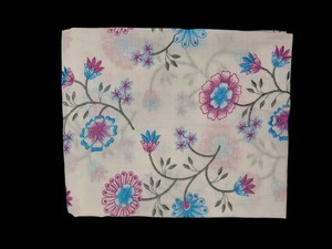 Tela de Algodón Blanco Premium de Alta Calidad con Bordado Floral en Rosa, Azul y Verde - Material Bordado Multicolor - Product Image 3