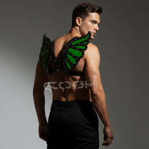 Arnés de cuerpo de piel sintética con alas de mariposa verde – Proveedor de arneses de disfraz de hada de piel sintética para festivales y raves - Product Image 5