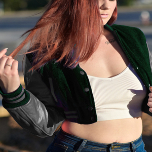 Chaqueta Corta Estilo Universitaria para Mujer, Color Verde Oscuro Gris, Estilo Bomber, Mangas de Cuero Sintético, Ropa Exterior Informal, Moda Femenina - Product Image 1