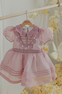 Vestido de niña de las flores de satén azul Rosella, cuello redondo, largo hasta la rodilla, manga corta, con cuentas, Chaiko House - Product Image 2