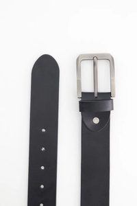 Ceintures Personnalisées en Gros OEM de Haute Qualité pour Hommes, Ceintures de Luxe avec Logo Personnalisé en Cuir Véritable et Boucle à Ardillon de Bonne Qualité 2026 - Product Image 4