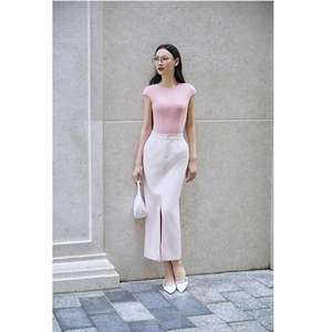 Falda Midi Elegante de Cintura Alta con Abertura Frontal al por Mayor de Vietnam KV27, Estilo Vintage Minimalista para Oficina, Faldas Maxi para Mujer - Product Image 3