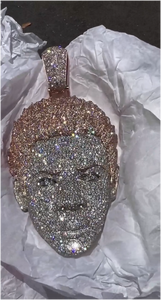 จี้เพชรโมอิสซาไนต์ VVS แบบกำหนดเอง ชุบเงินแท้ S925 สไตล์ฮิปฮอป แร็ปเปอร์ ดีไซน์ 3 มิติ ของขวัญวันฮาโลวีน เครื่องประดับจี้ - Product Image 5