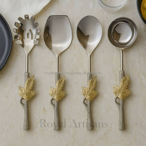 Ensemble de couverts en acier inoxydable faits à la main avec manche en bois, couteau, fourchette, cuillère, couverts de cuisine traditionnels - Product Image 3