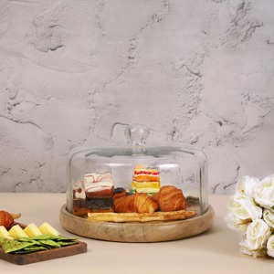 Support à gâteau en résine de qualité supérieure, construction durable avec finition brillante, idéal pour la présentation de desserts et une présentation de table élégante et stylée. - Product Image 3