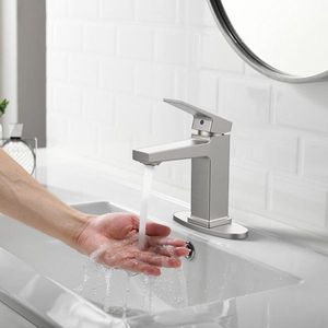 Rubinetto da Bagno Monocomando in Nichel Spazzolato Stile Antico per 1 o 3 Fori con Base e Due Tubi da 9/16'' per Lavanderia e Lavabo - Product Image 5