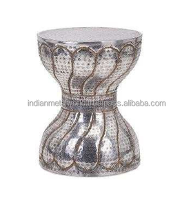 อุปกรณ์อินเดียโต๊ะกาแฟดีไซน์คลาสสิกคุณภาพสูงอลูมิเนียมโต๊ะตอกหกเหลี่ยมมาตรฐานเงินในราคาที่ดีที่สุด - Product Image 4