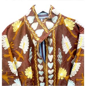 เสื้อแจ็คเก็ตผ้าคอร์ดูรอยปักลายดอกไม้สุดหรูสำหรับฤดูใบไม้ร่วงและฤดูหนาว ทรงปกติ คอจีน แขนยาว ติดกระดุม - Product Image 6