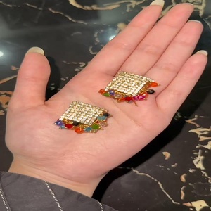 ต่างหูประดับลูกปัดหินดีไซน์ล่าสุดปี 2026 และเครื่องประดับศีรษะแบบมังติกก้าสำหรับงานแต่งงาน - Product Image 6