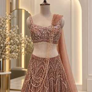 Indian Bridal Lehenga Choli Set With Embellished Blouse <b>Flared</b> Skirt Sheer Dupatta <b>Sequined</b> Ethnic Wedding Wear Party Occasion - Product Image 4