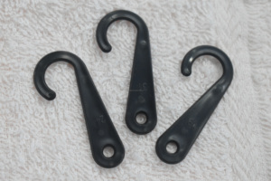 Gancho de PP Reciclado Más Vendido para Colgar, 8 Unidades, Color Negro Natural, 45x18mm, para Calcetines, Ropa de Bebé y Toallas Pequeñas, 500 Piezas/Bolsa - Product Image 4