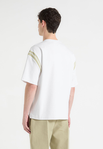 Camiseta Blanca de Manga Corta para Hombre con Ribete en Contraste, Corte Regular, Cuello Redondo, Tejido de Punto Jersey, Algodón - Product Image 2