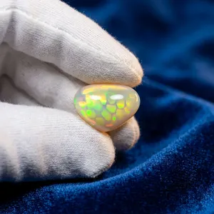 WA Gems โอปอลเอธิโอเปียทรงรีธรรมชาติ สีรุ้งหลากสี ประกายสวยงาม ลายรังผึ้ง น้ำหนัก 7.35 กะรัต สำหรับทำเครื่องประดับ - Product Image 1