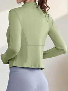 Nouvelle arrivée, veste de yoga à capuche sportive pour femmes grandes tailles, coupe ajustée, en toile tricotée, imperméable, respirante, coupe-vent, de haute qualité - Product Image 2