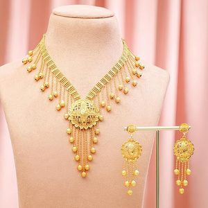 Conjunto de Collar y Pendientes de Latón Chapado en Oro Estilo Indio, Joyería Étnica para Mujer con Diseño de Diamantes Rani Haar para Bodas - Product Image 2