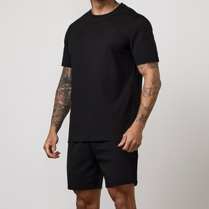 T-shirt noir uni ajusté en coton pour homme – Vente en gros 100 % coton - Product Image 1