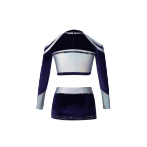 Uniforme de cheerleading haut de gamme pour filles avec logo personnalisé – Tenue de performance de haute qualité pour l'école, les équipes sportives et les événements - Product Image 3