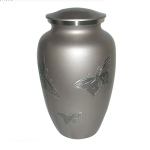 Urne funéraire classique en métal jaune gravée de papillons gris, pour cendres humaines adultes, style américain/européen - Product Image 1
