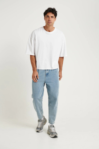 เสื้อยืดผู้ชายขายดี เสื้อยืดสีพื้น ทรงบ็อกซี่ สไตล์สตรีทแวร์ ผ้าฝ้าย 100% ระบายอากาศได้ดี น้ำหนักเบา รับผลิตแบบ OEM - Product Image 3