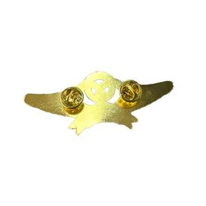 Pin de Solapa 3D Personalizado de Esmalte, Broche de Metal Chapado en Oro con Alas y Anillos, Insignia Conmemorativa para Deportes - Product Image 2
