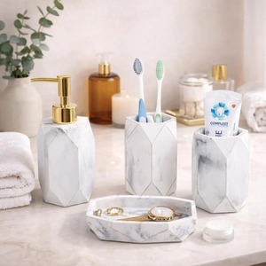 Juego de Baño Minimalista de Resina Negra de 4 Piezas, Portacepillos de Dientes, Jabonera con Forma Personalizada, Fácil de Limpiar - Product Image 6